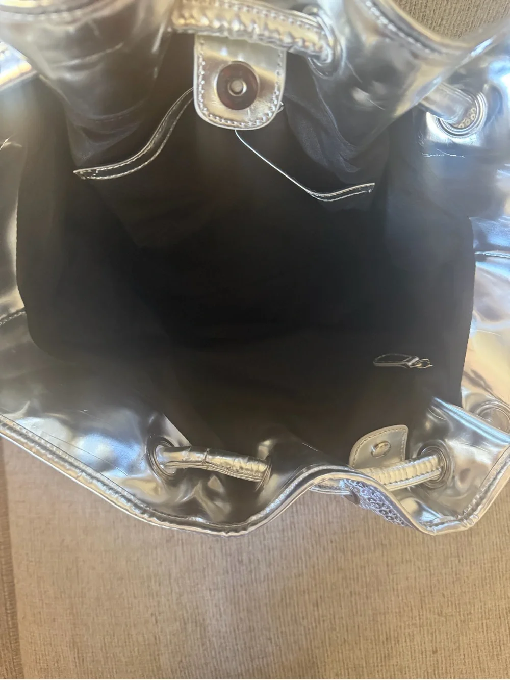 Double Platinum Silver Sequin Metallic Y2K Bucket Handbag